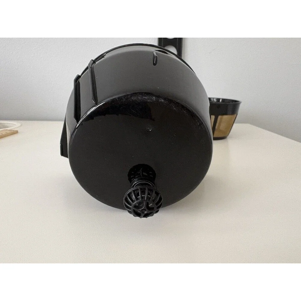 Cuisinart DGB-600BC Grind Brew 10 Cup Coffee Maker Filter Basket Lid & Filter - Picture 3 of 10